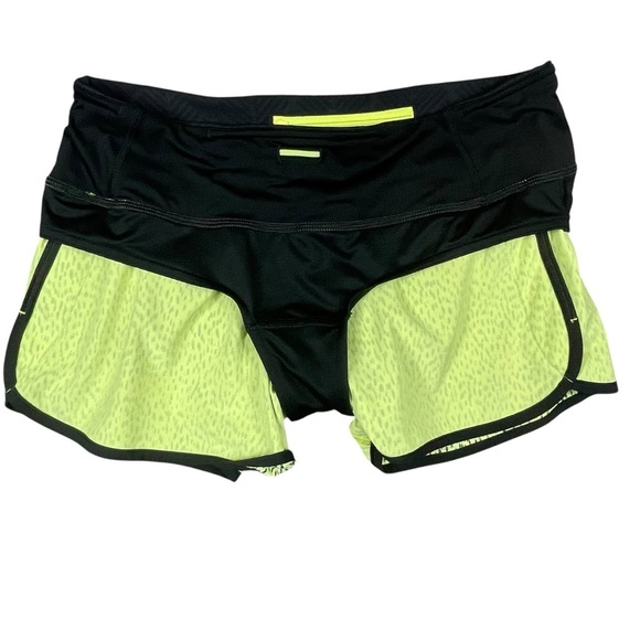 Lululemon Running Athletic Outdoors Athleisure Dottie Dash Print Speed Shorts  6 - Picture 5 of 13
